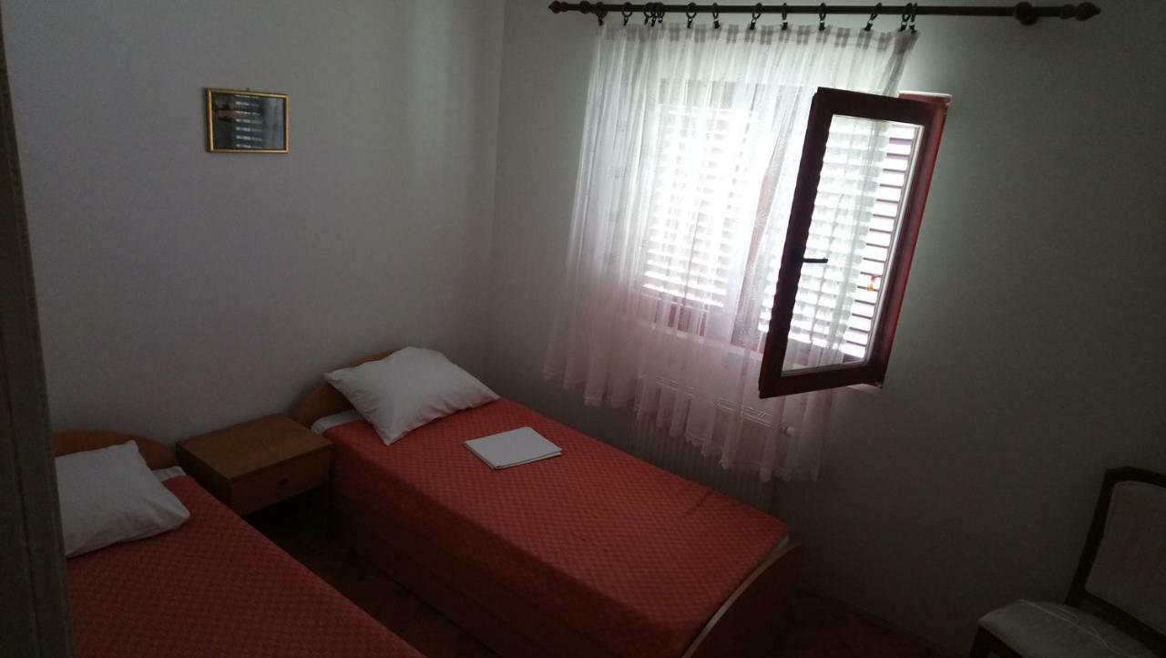 Apartmani Nimcevic Biograd Na Moru Exterior photo