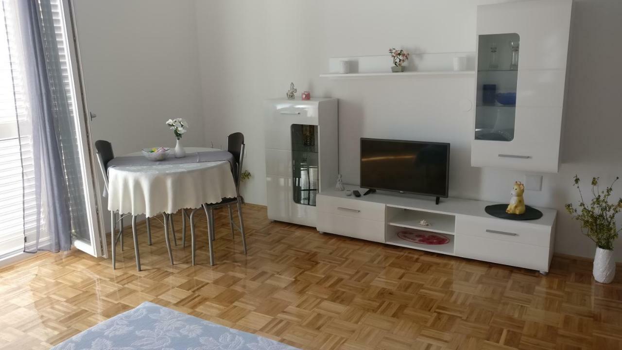 Apartmani Nimcevic Biograd Na Moru Exterior photo