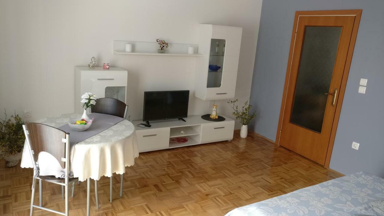 Apartmani Nimcevic Biograd Na Moru Exterior photo