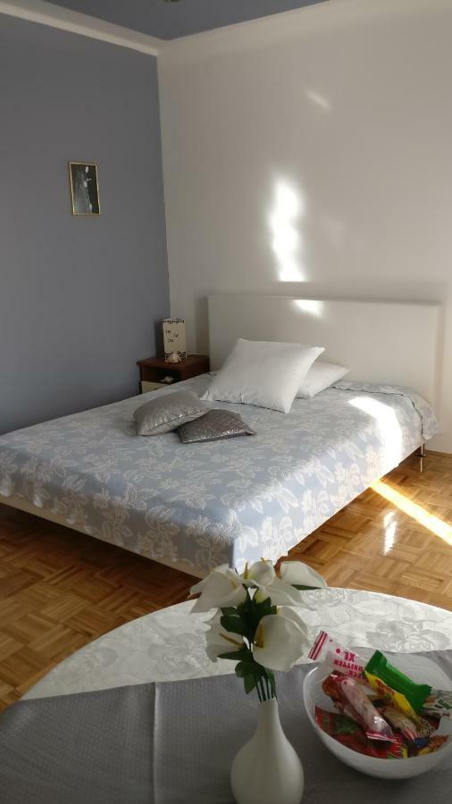 Apartmani Nimcevic Biograd Na Moru Exterior photo