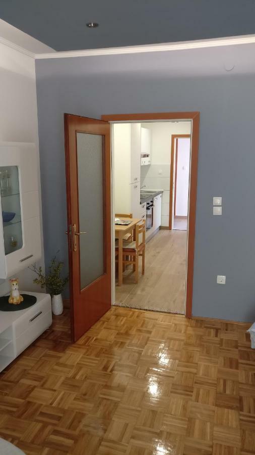 Apartmani Nimcevic Biograd Na Moru Exterior photo