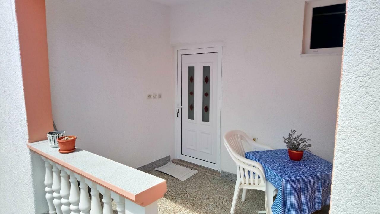 Apartmani Nimcevic Biograd Na Moru Exterior photo